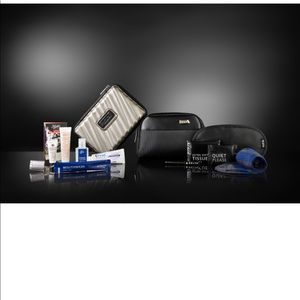 LOT 4 ✈️TUMI 🧳 Travel Bags Sealed NEW Black Blue